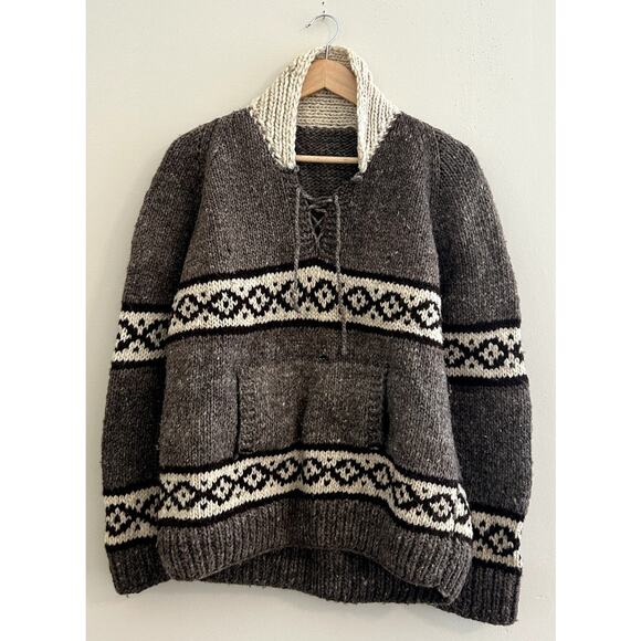 Vintage Tan Cream Handmade Wool Hand Knit Poncho Pullover Sweater Mens Medium - Picture 1 of 9